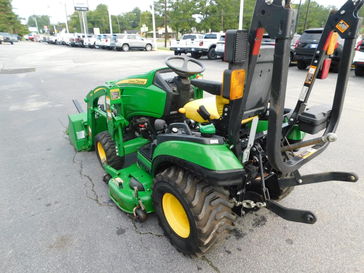 John Deere 1025R  2022