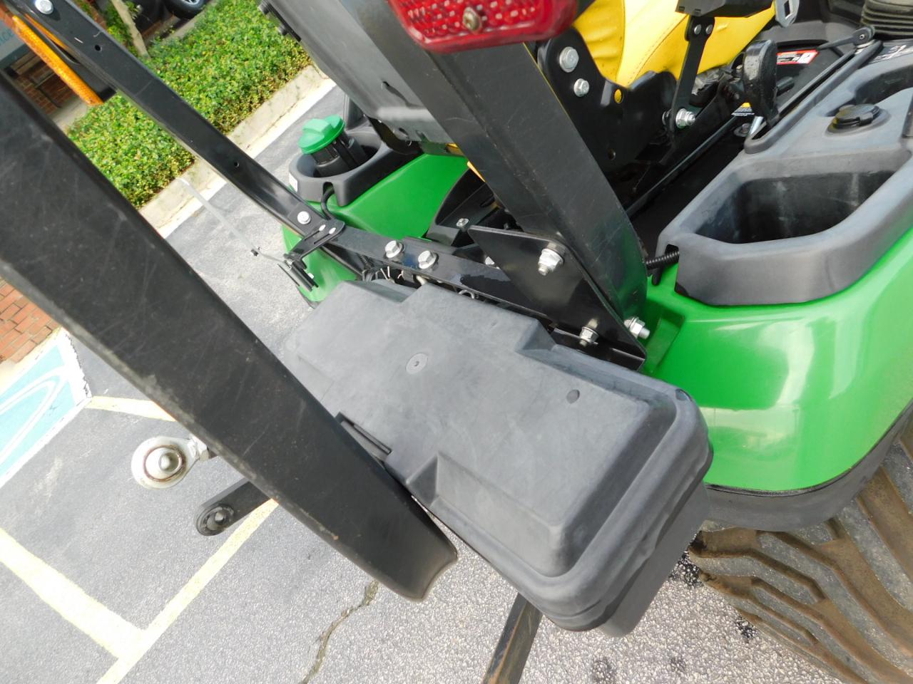John Deere 1025R  2022