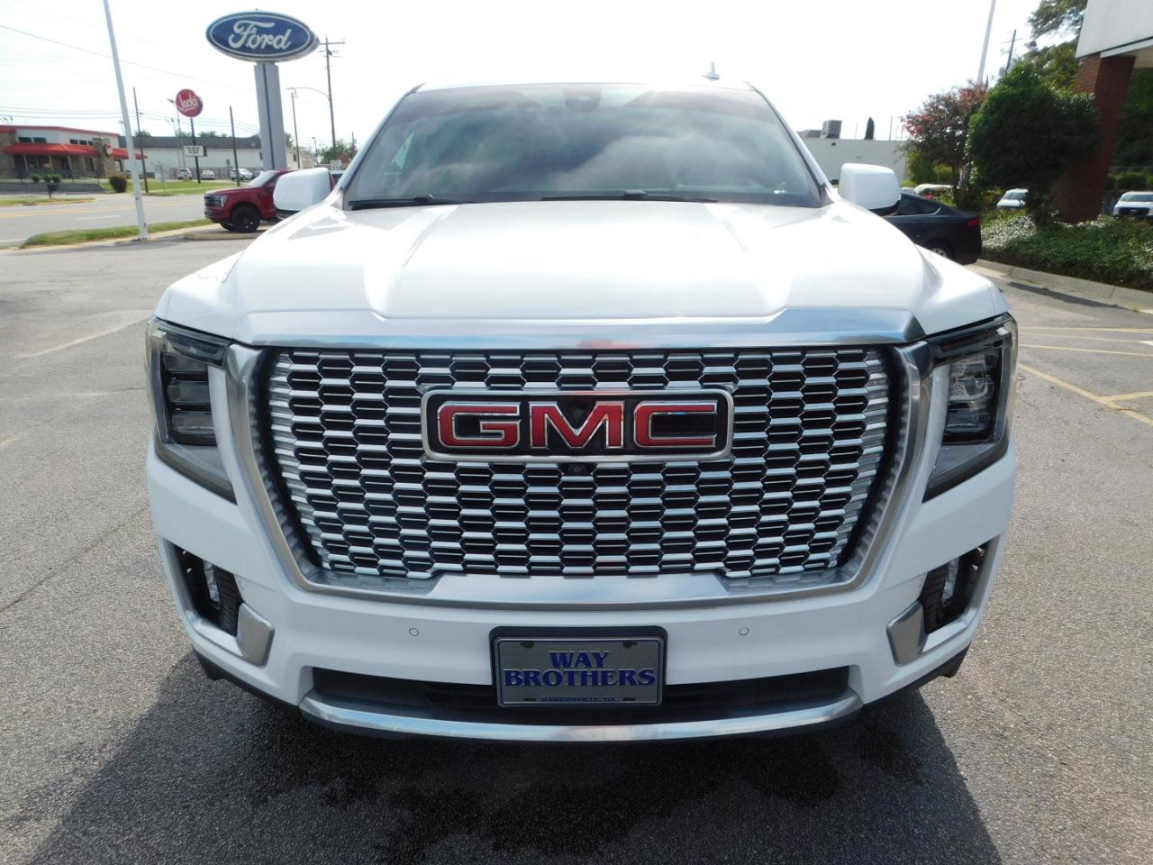 GMC Yukon 4WD 4dr Denali 2021
