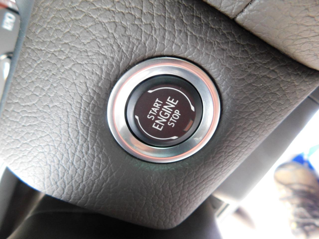 GMC Yukon 4WD 4dr Denali 2021