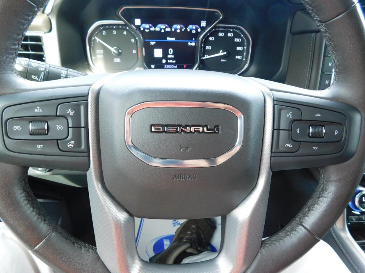 GMC Yukon 4WD 4dr Denali 2021