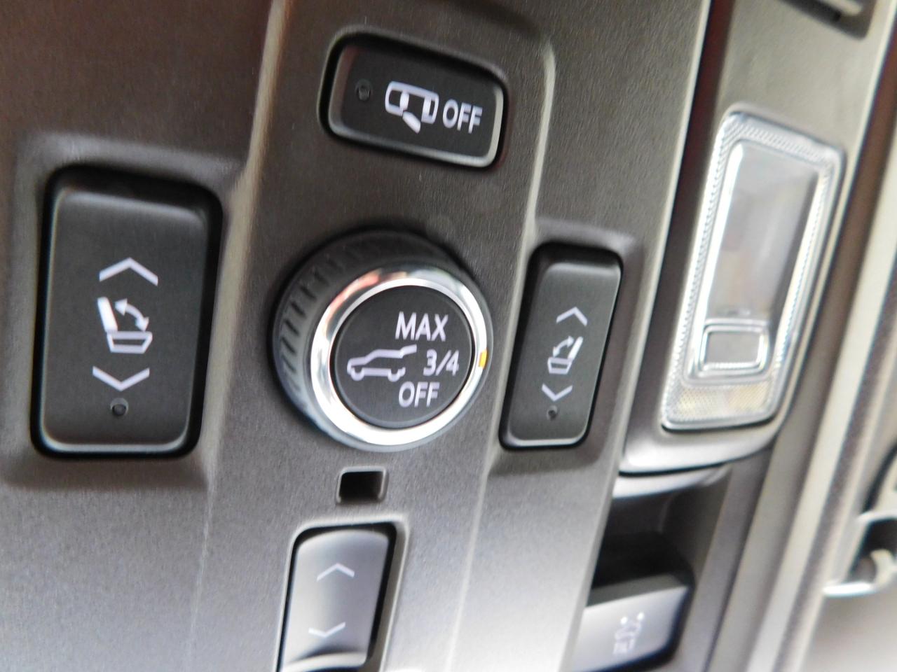 GMC Yukon 4WD 4dr Denali 2021