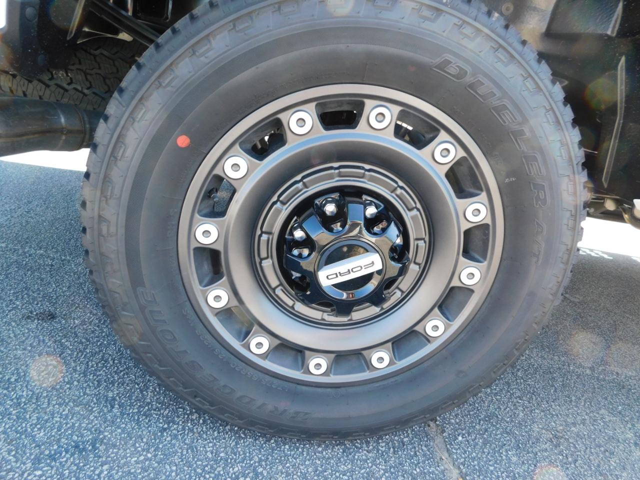 Ford Super Duty F-250 SRW  2027
