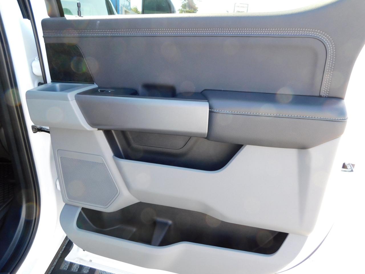 Ford Super Duty F-250 SRW  2027