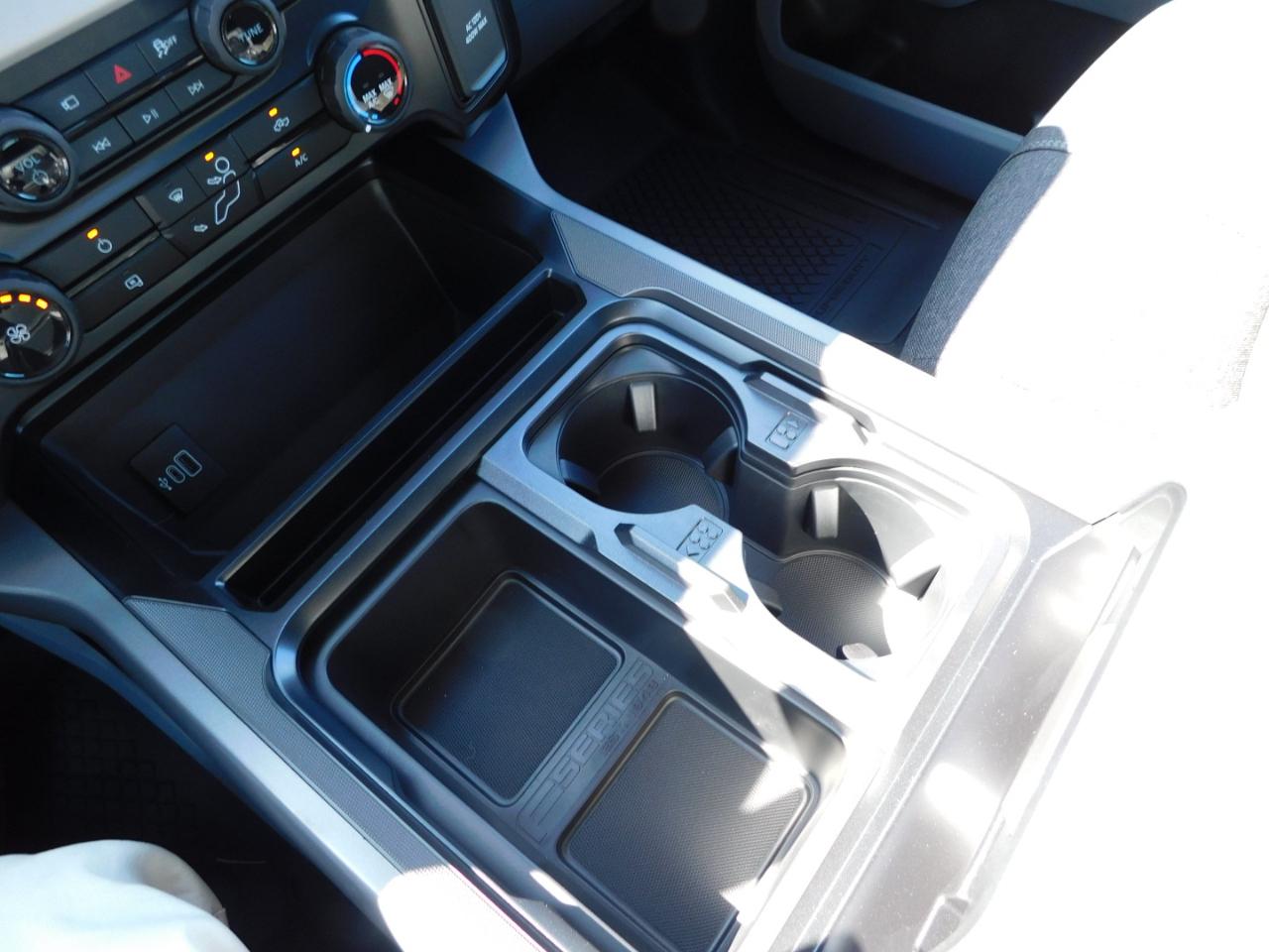 Ford Super Duty F-250 SRW  2027