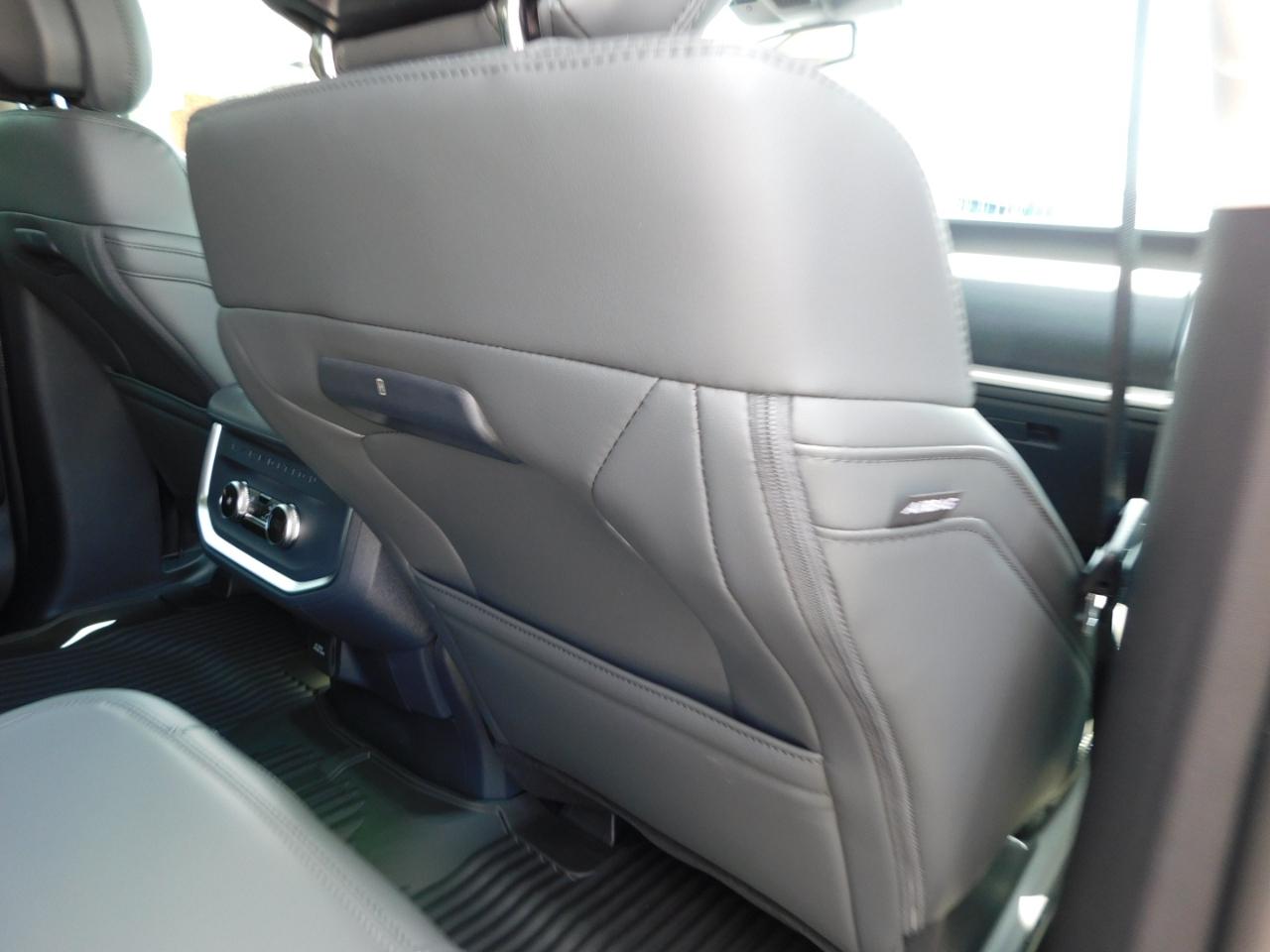 Ford Expedition Active 4x2 2027