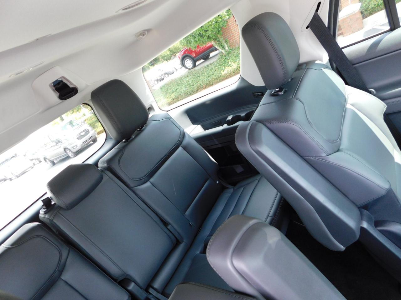 Ford Expedition Active 4x2 2027