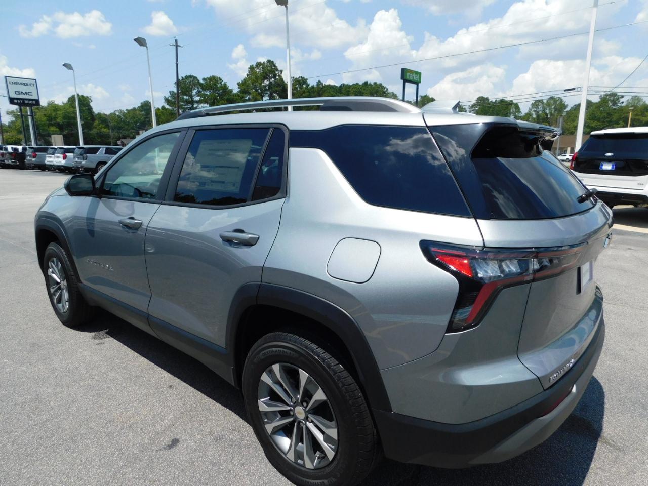 Chevrolet Equinox FWD 4dr LT w/1LT 2027