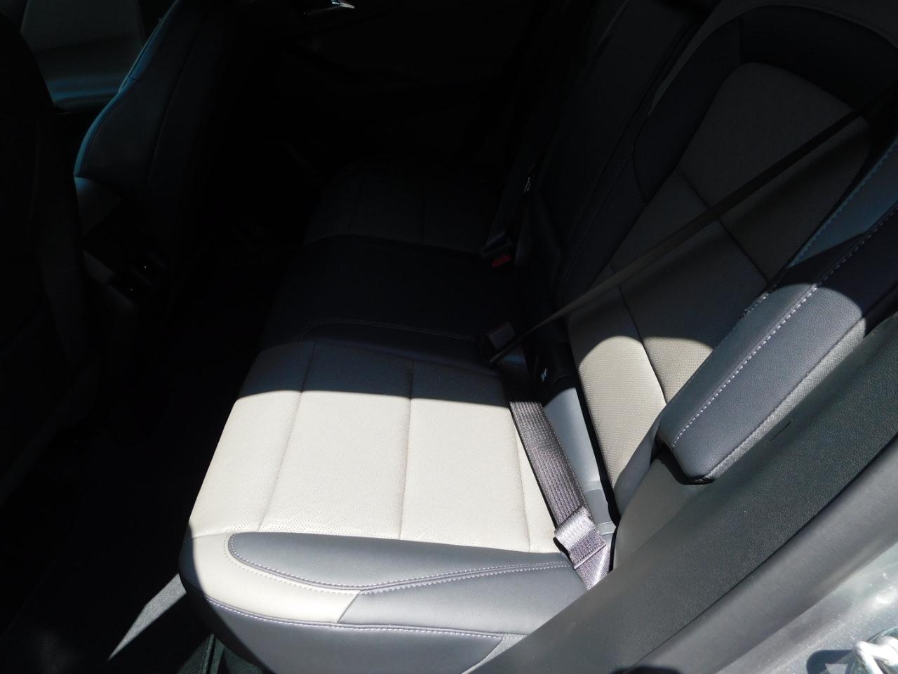 Chevrolet Equinox FWD 4dr LT w/1LT 2027