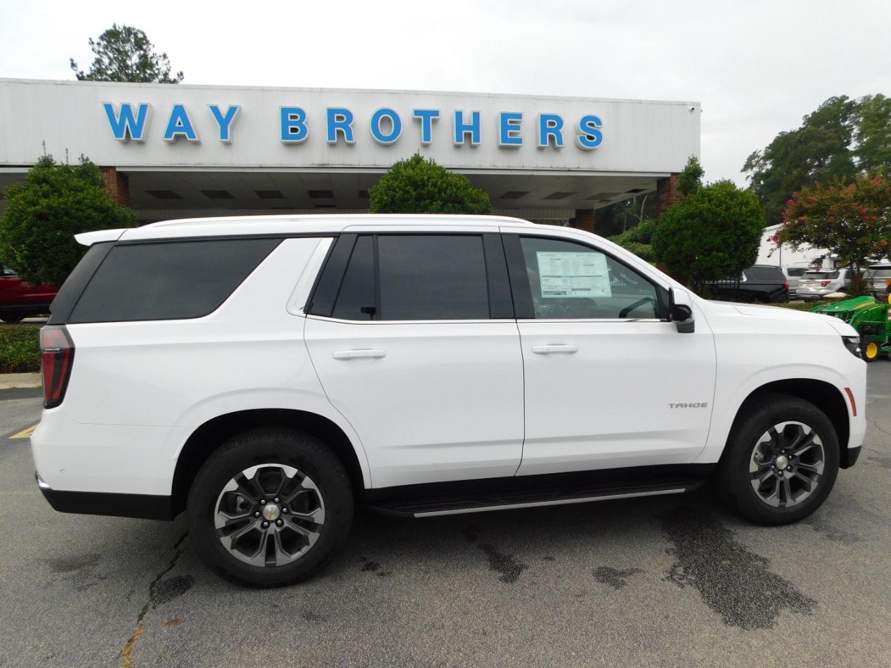2026 Chevrolet Tahoe 2WD 4DR LS