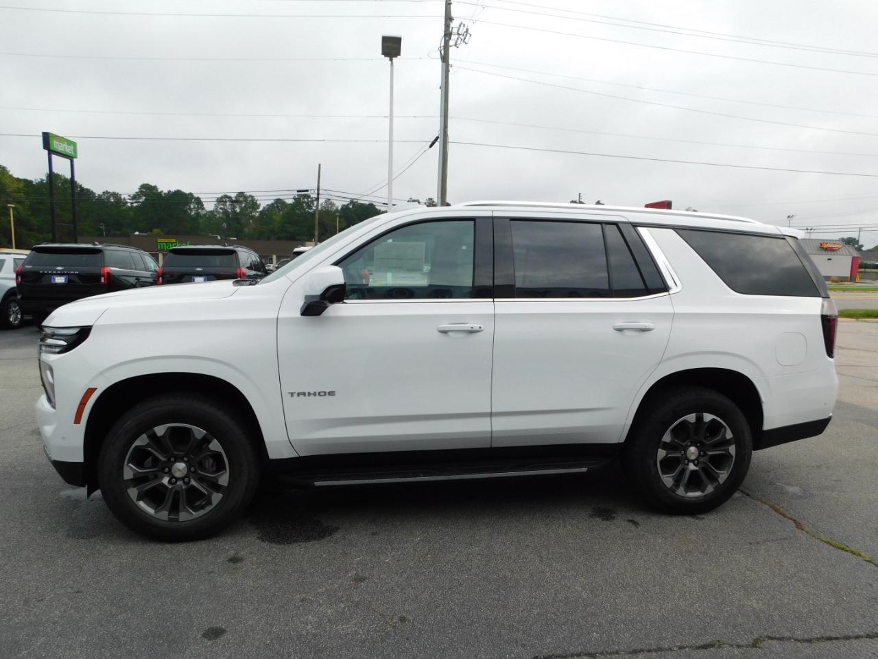 Chevrolet Tahoe 2WD 4dr LS 2026