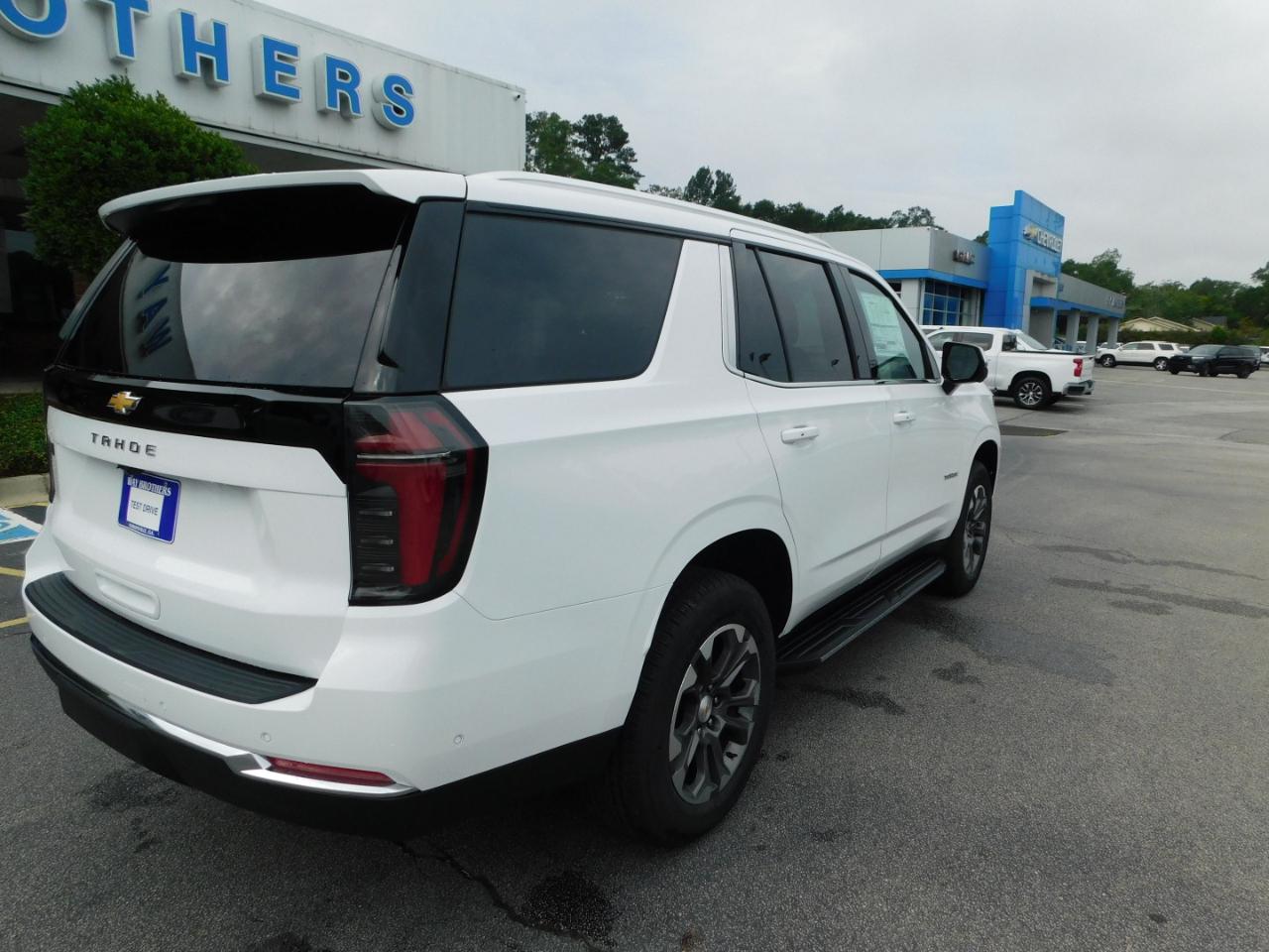 Chevrolet Tahoe 2WD 4dr LS 2026
