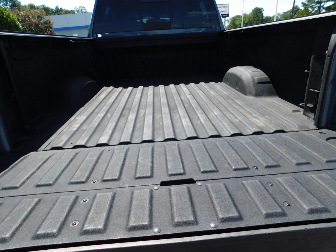 GMC Sierra 2500HD 4WD Crew Cab 159" Denali 2025