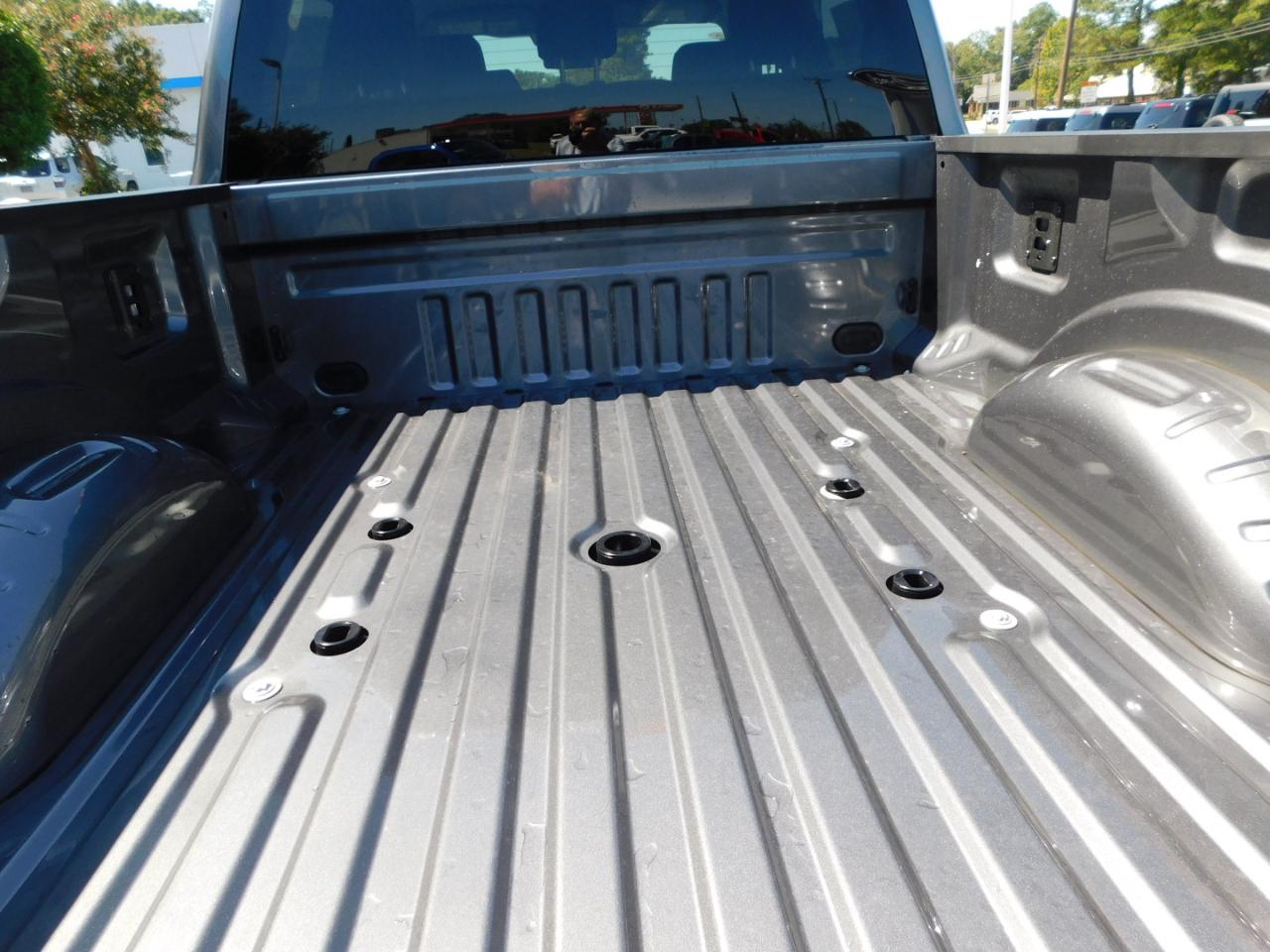 Ford Super Duty F-250 SRW  2027