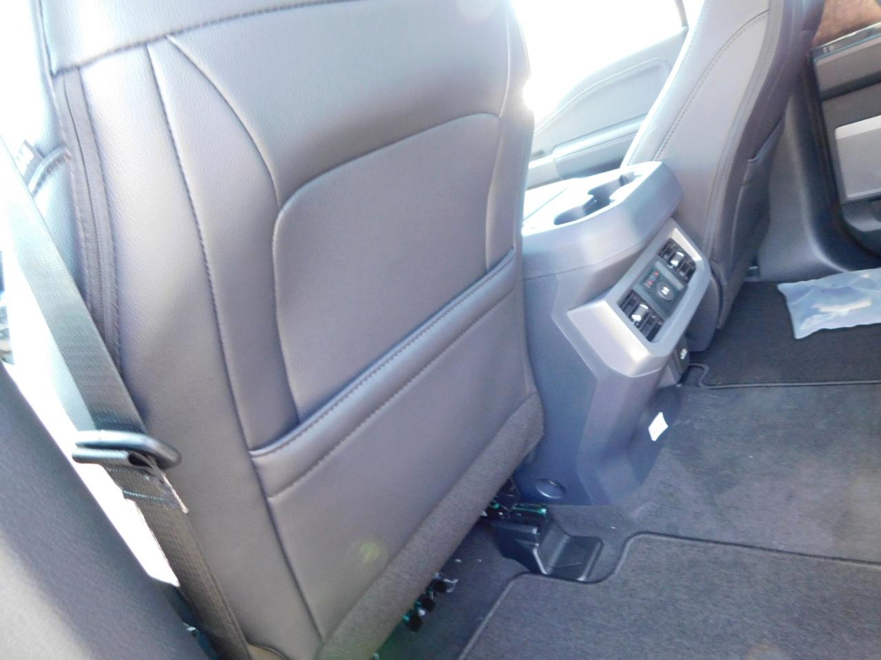 Ford Super Duty F-250 SRW  2027
