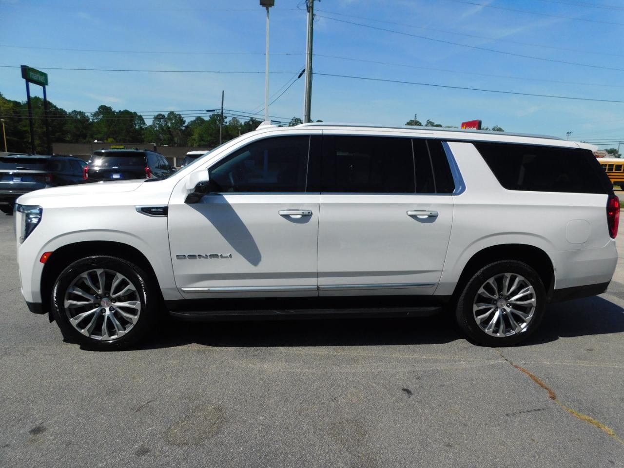 GMC Yukon XL 2WD 4dr Denali 2021