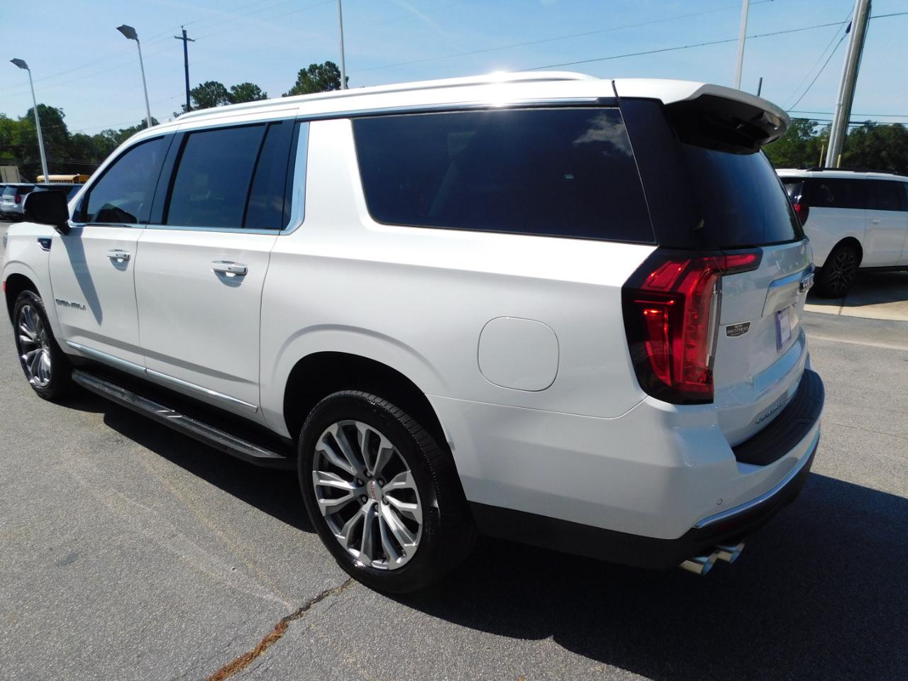 GMC Yukon XL 2WD 4dr Denali 2021
