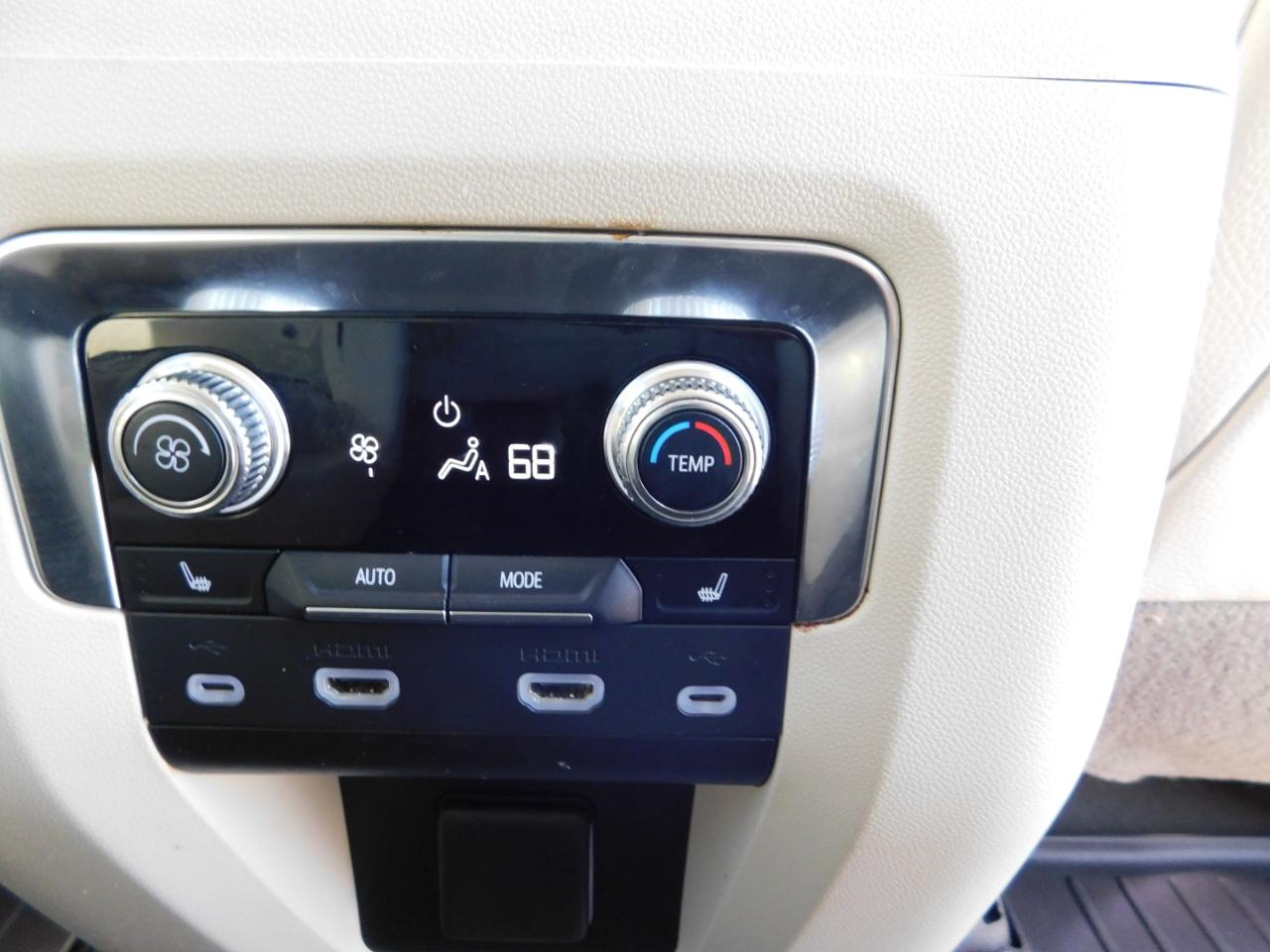 GMC Yukon XL 2WD 4dr Denali 2021
