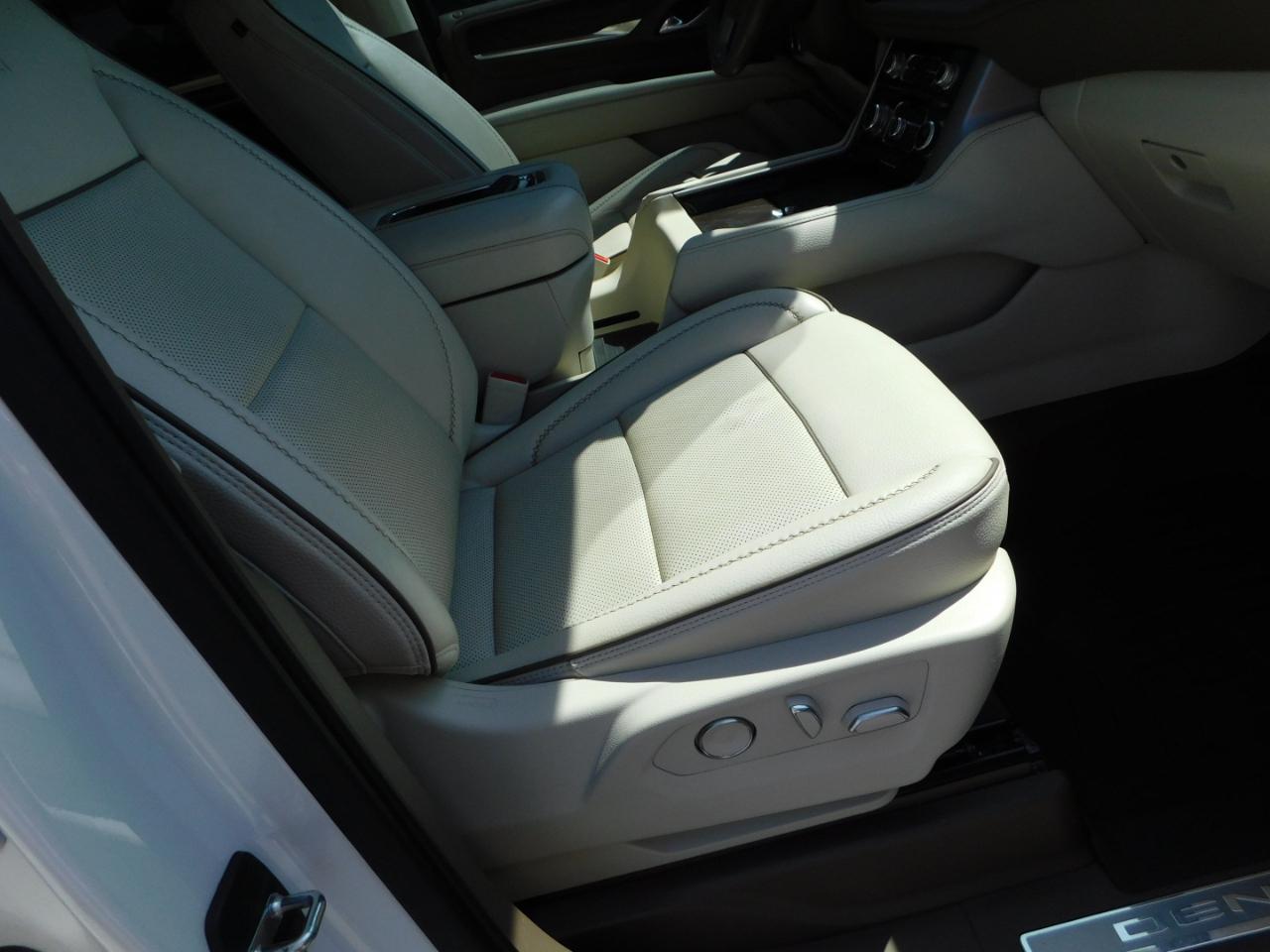 GMC Yukon XL 2WD 4dr Denali 2021