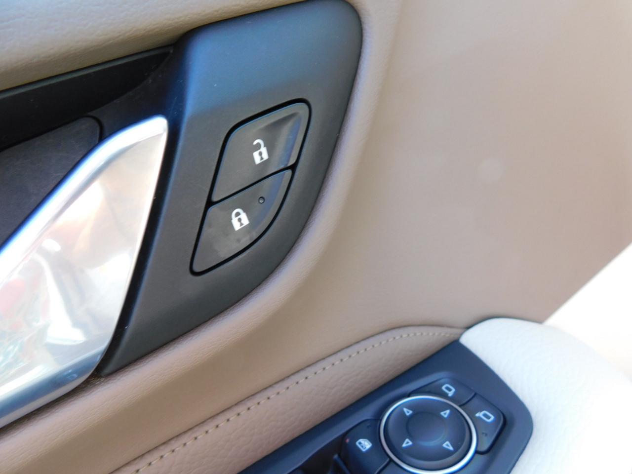 GMC Yukon XL 2WD 4dr Denali 2021