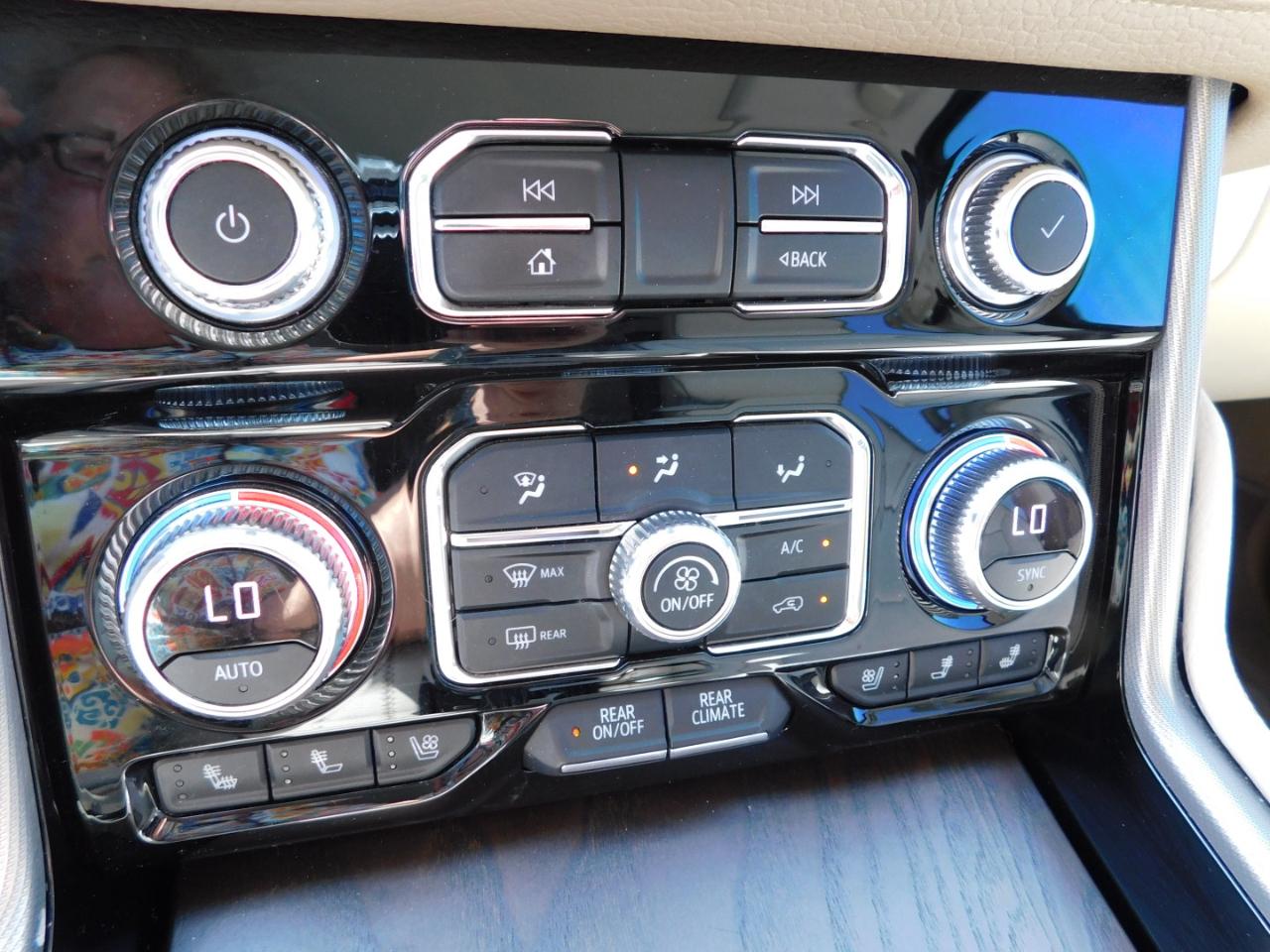 GMC Yukon XL 2WD 4dr Denali 2021