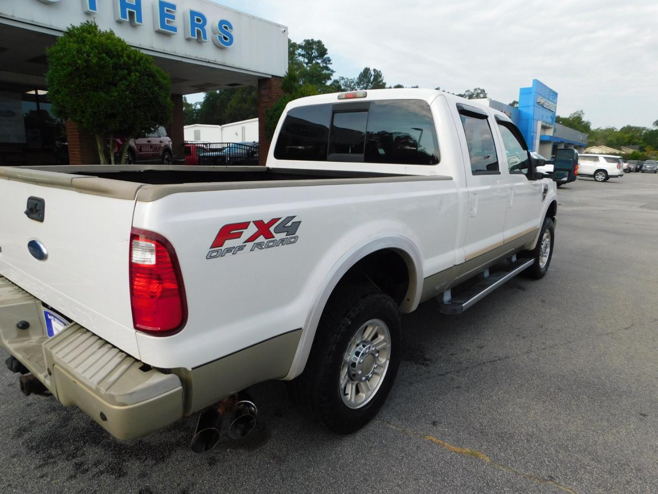 Ford Super Duty F-250 SRW 4WD Crew Cab 156" Harley-Davidson 2010