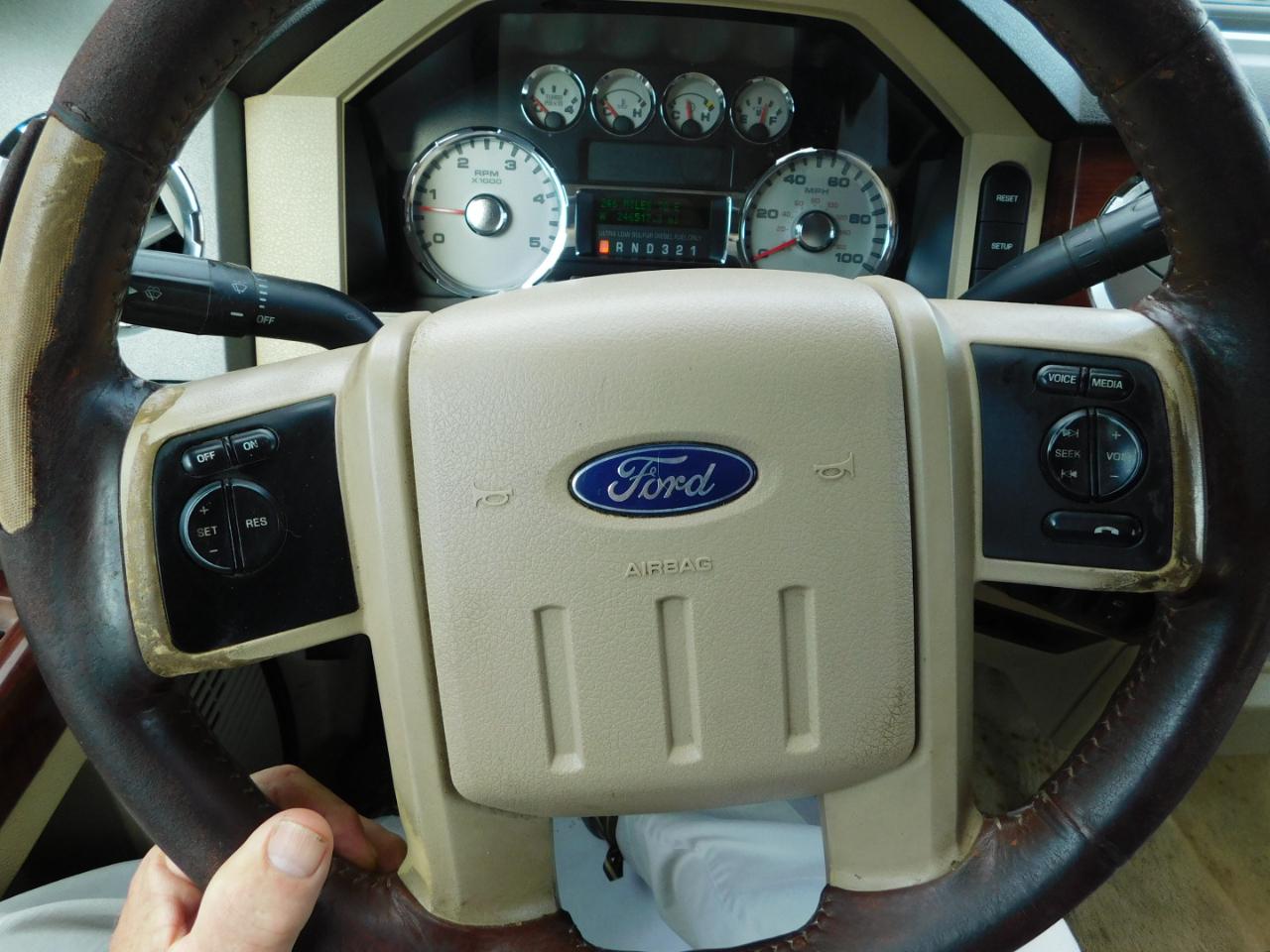 Ford Super Duty F-250 SRW 4WD Crew Cab 156" Harley-Davidson 2010