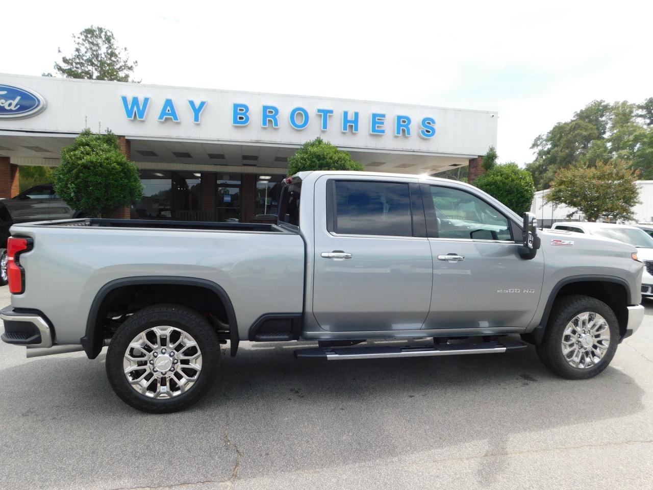 2026 Chevrolet Silverado 2500HD 4WD CREW CAB 159" LTZ