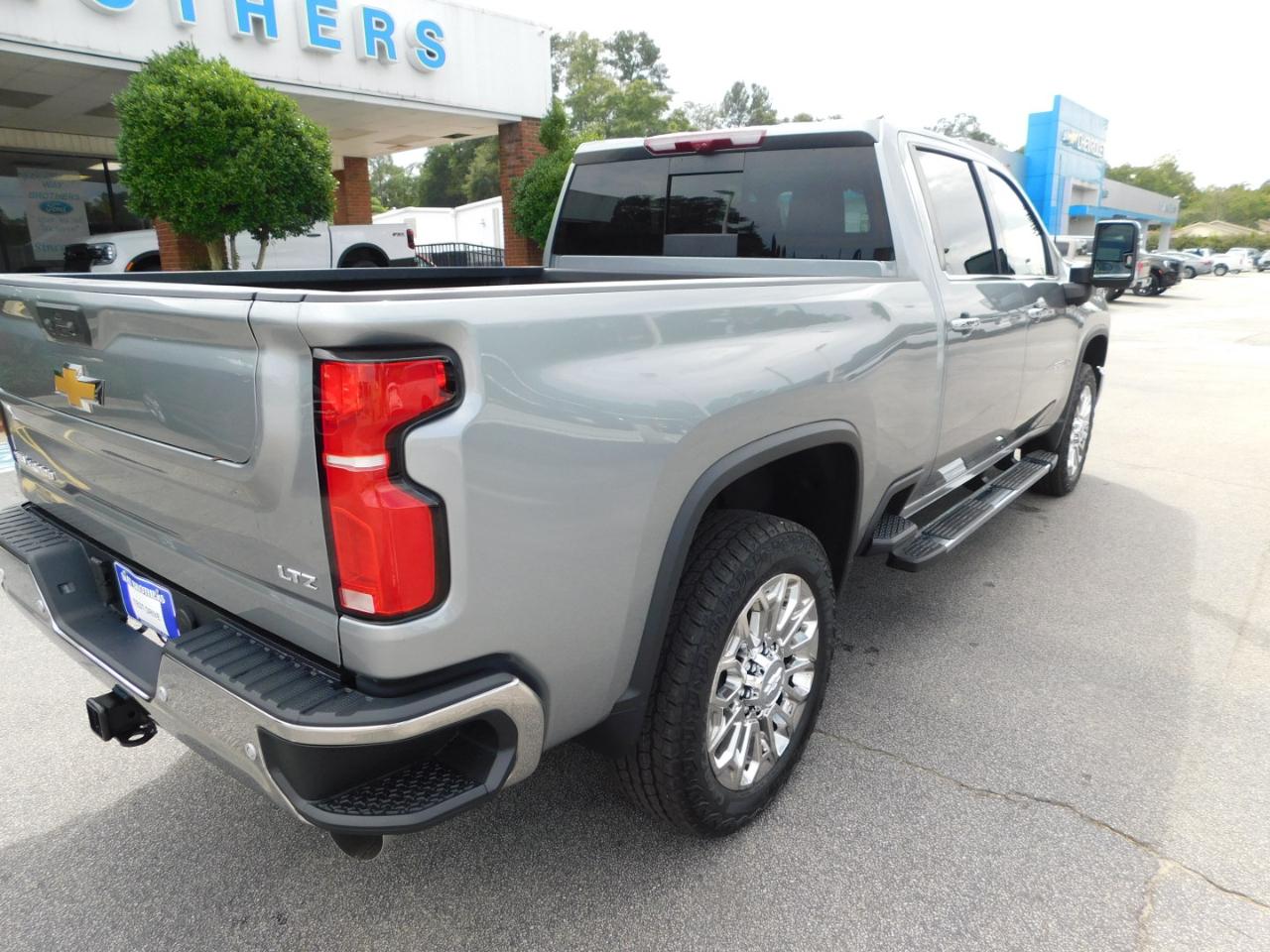Chevrolet Silverado 2500HD 4WD Crew Cab 159" LTZ 2026