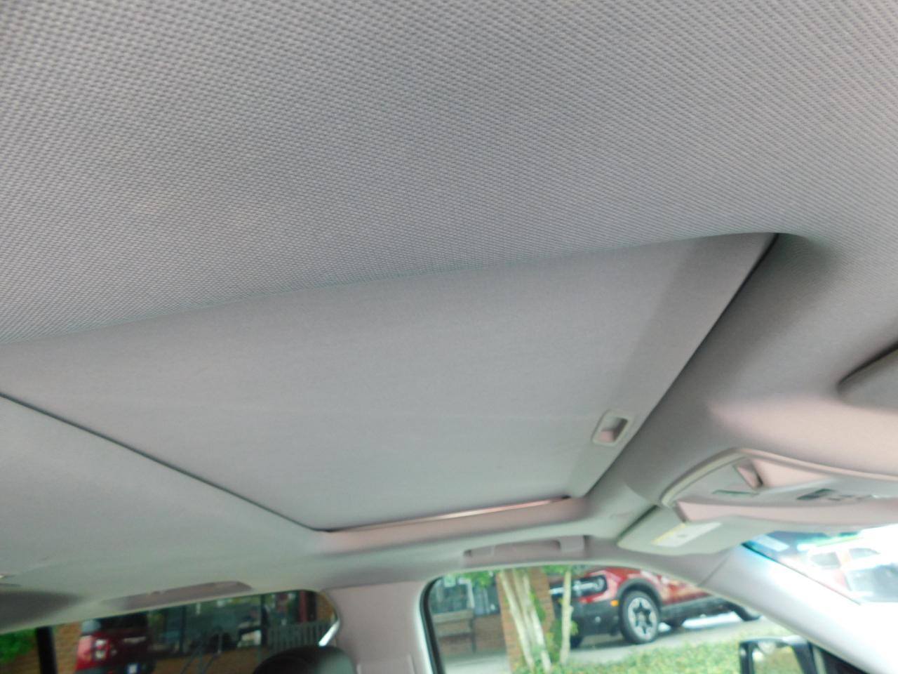 Cadillac Escalade ESV 2WD 4dr Luxury 2018