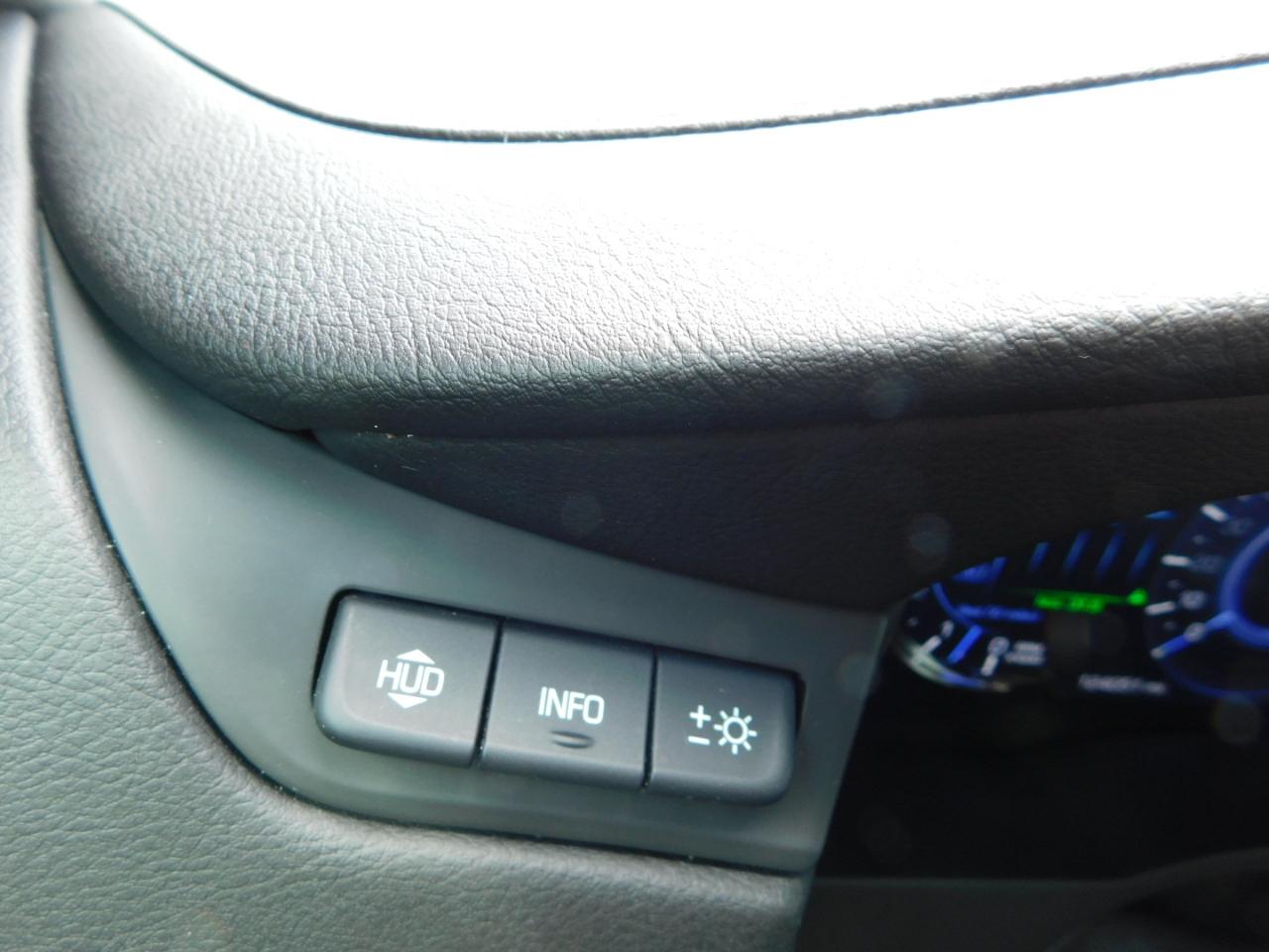 Cadillac Escalade ESV 2WD 4dr Luxury 2018