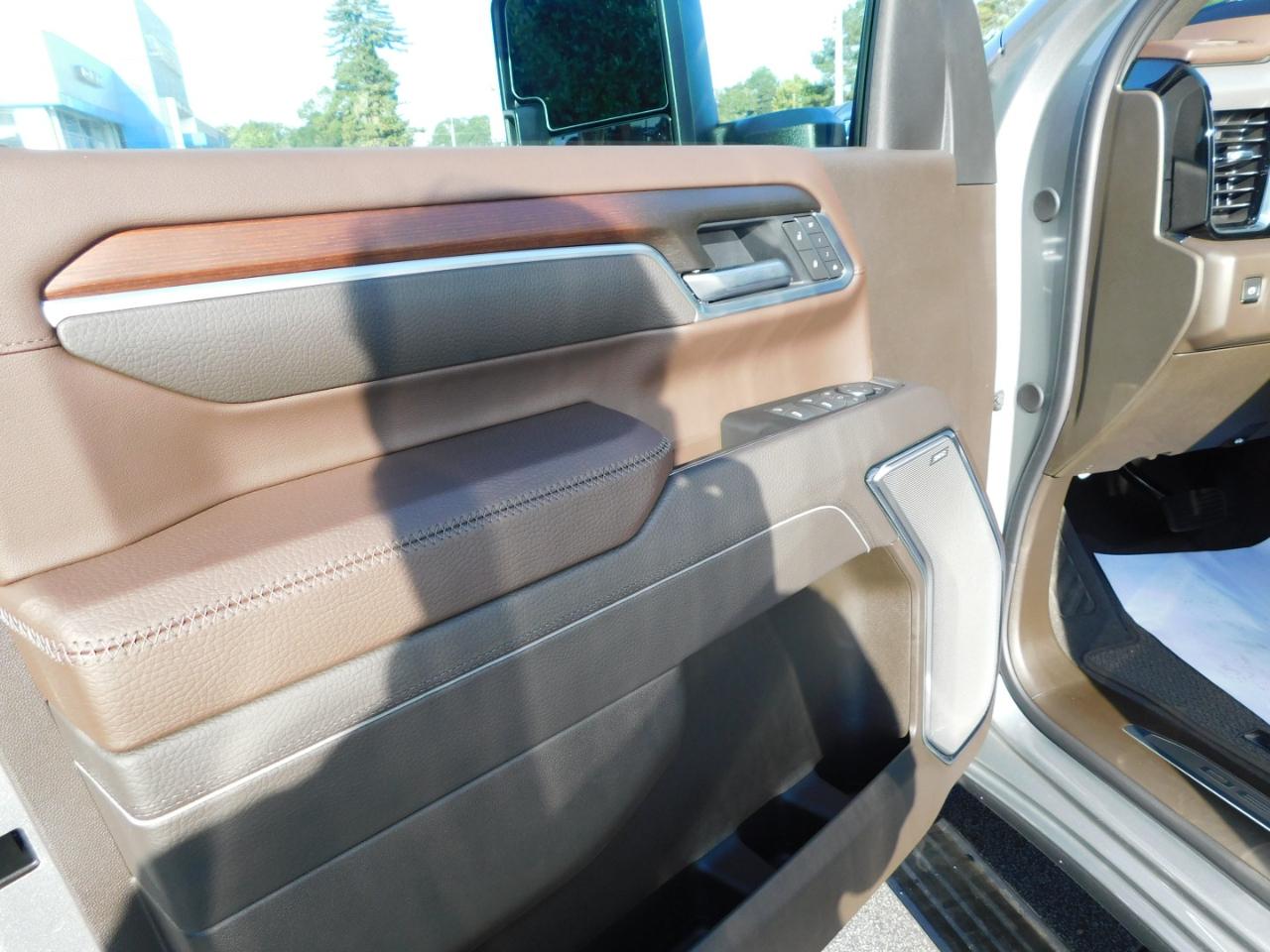 GMC Sierra 2500HD 4WD Crew Cab 159" Denali 2026