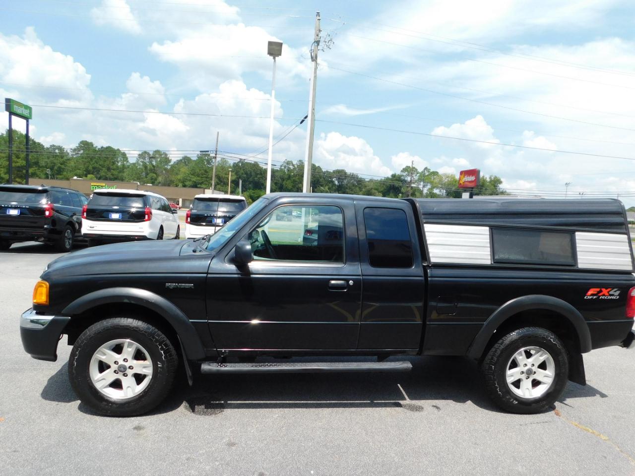 Ford Ranger 4dr Supercab 4.0L XLT 4WD 2004
