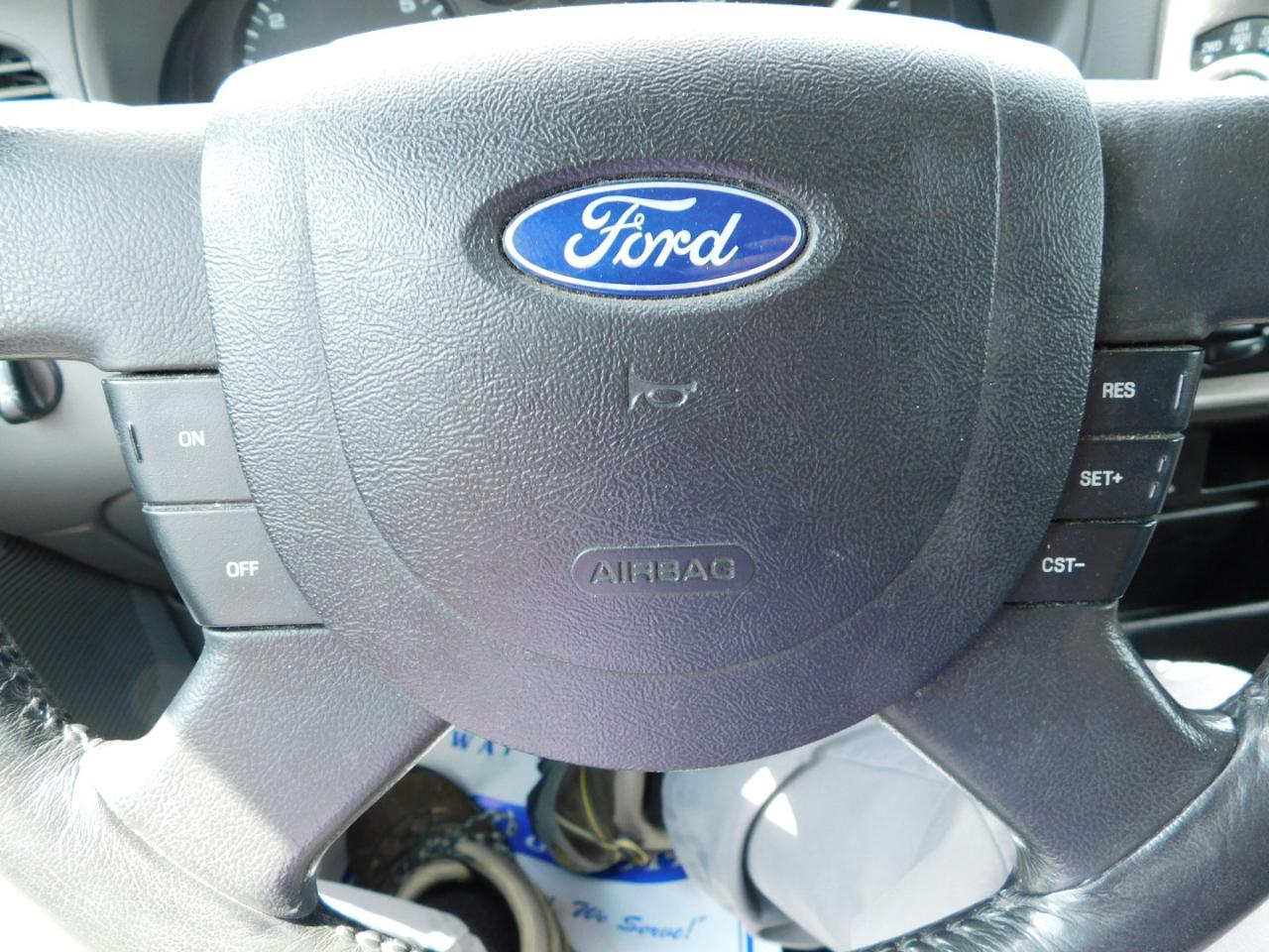 Ford Ranger 4dr Supercab 4.0L XLT 4WD 2004