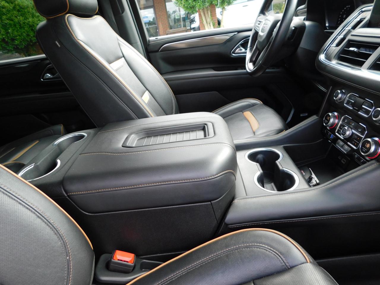 GMC Yukon XL 4WD 4dr AT4 2023
