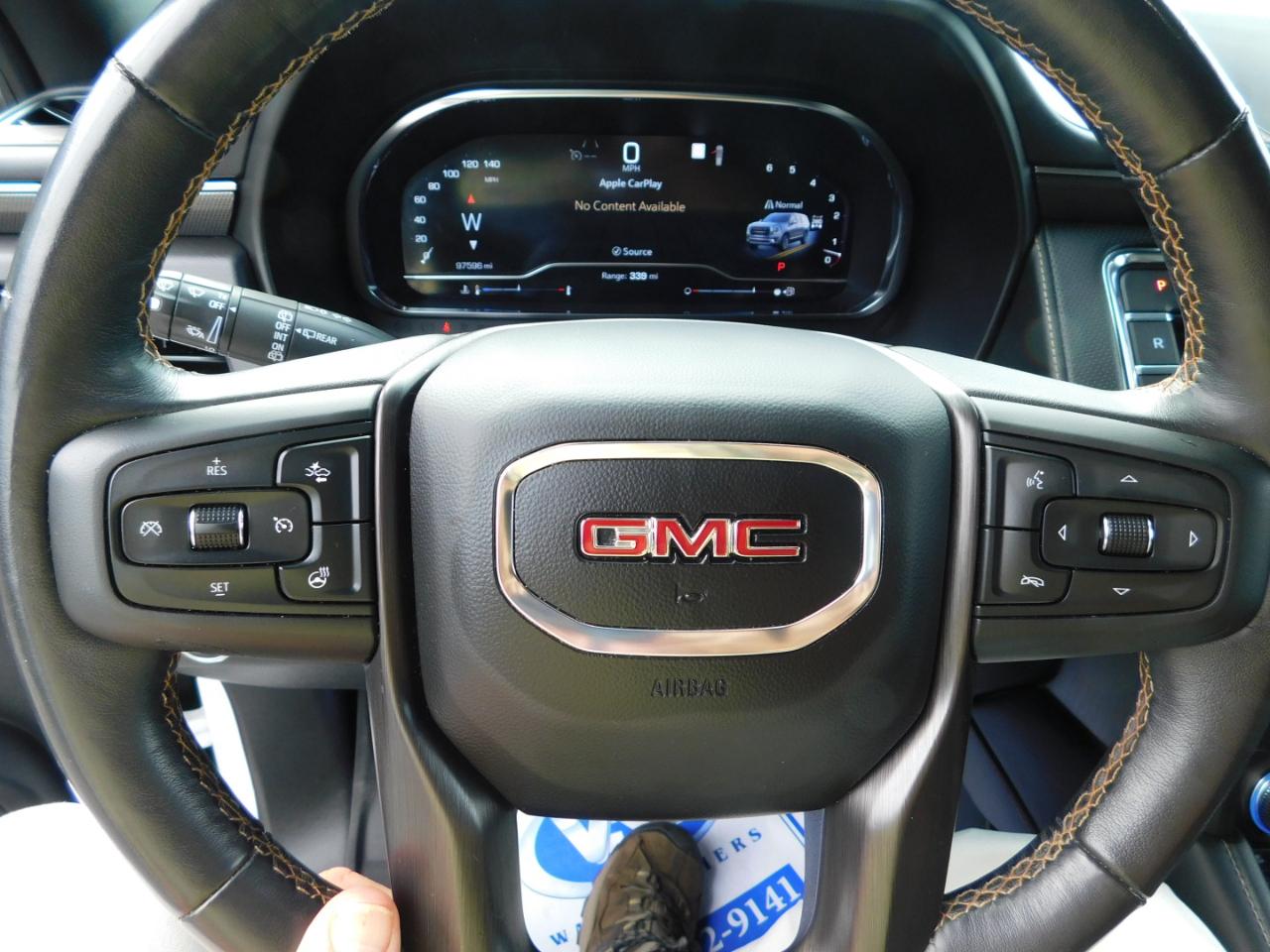 GMC Yukon XL 4WD 4dr AT4 2023