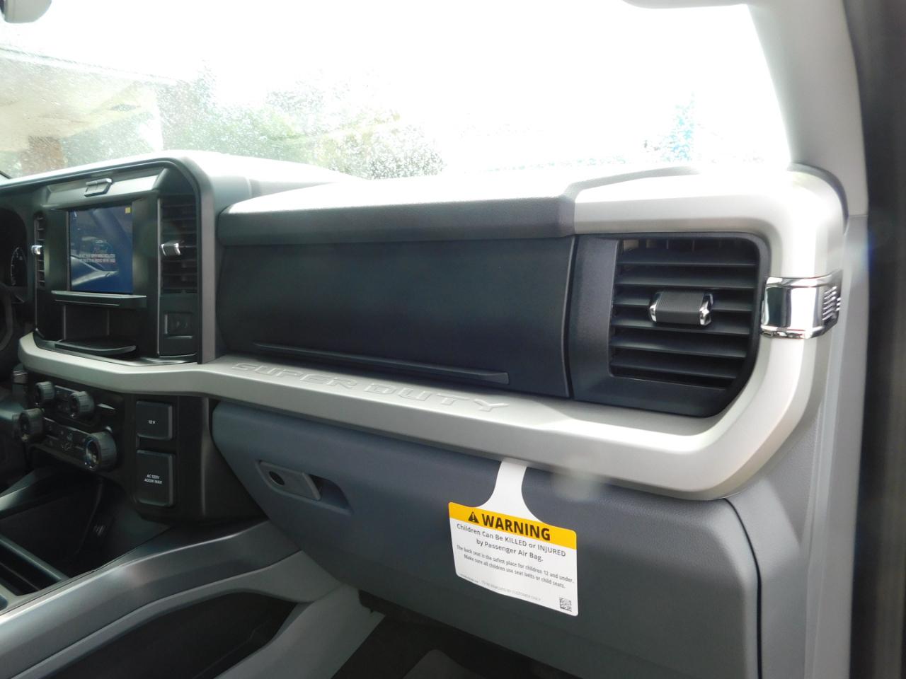 Ford Super Duty F-250 SRW  2027