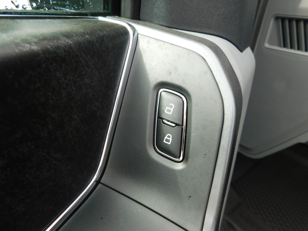 Ford Super Duty F-250 SRW  2027