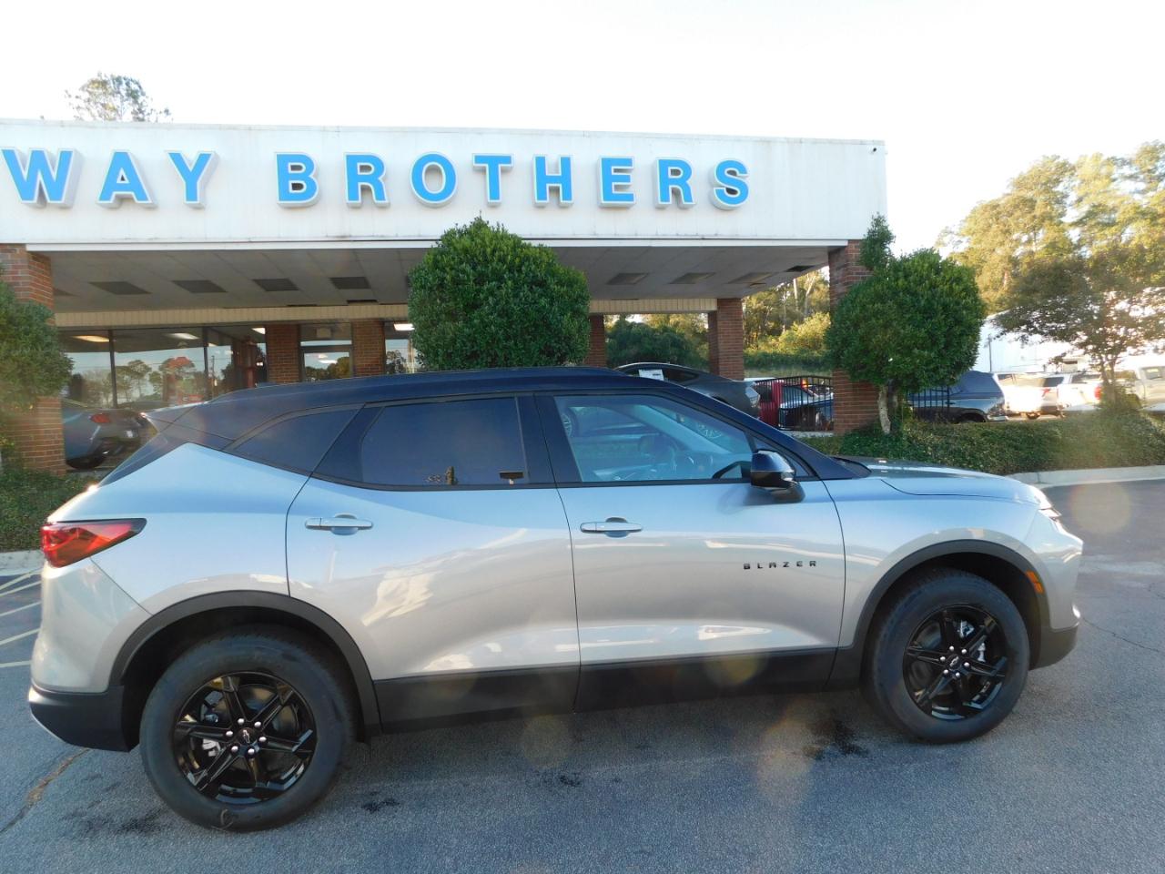 2026 Chevrolet Blazer FWD 4DR LT W/2LT