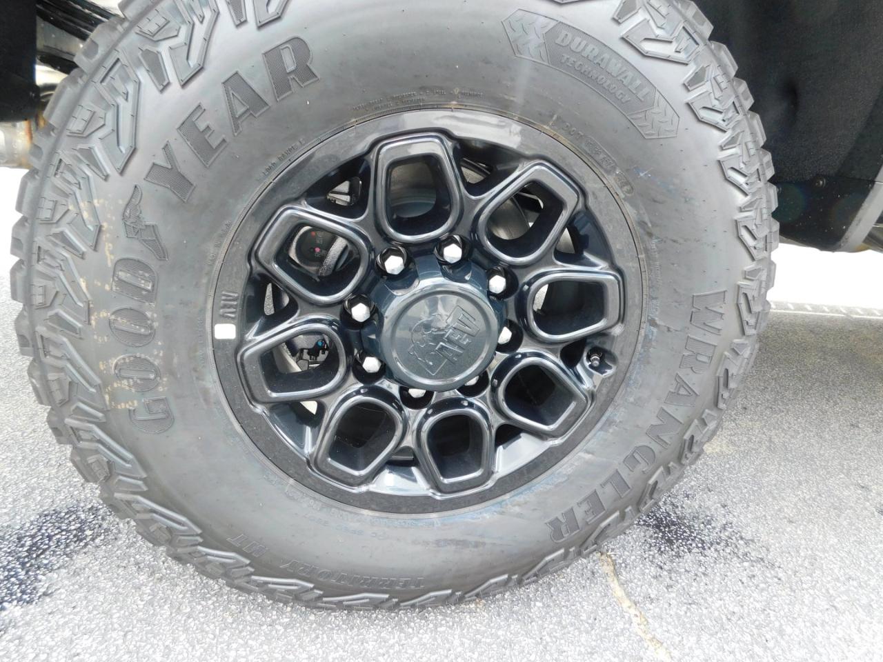 Chevrolet Silverado 2500HD 4WD Crew Cab 159" ZR2 2026
