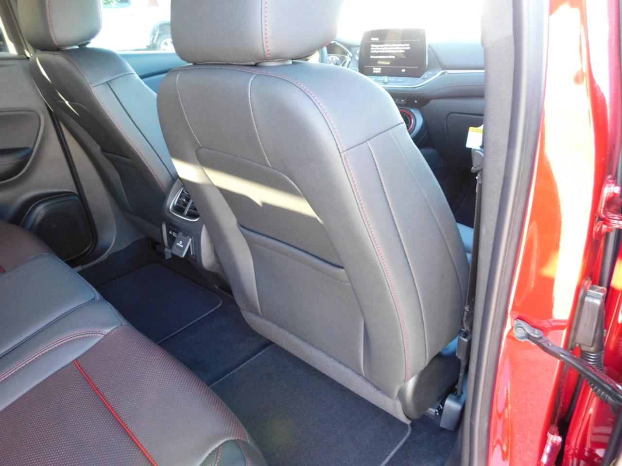 Chevrolet Blazer FWD 4dr RS 2026