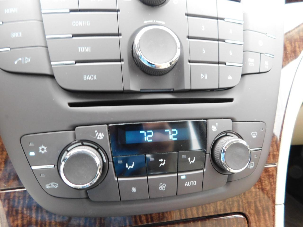 Buick Regal 4dr Sdn Base 2013