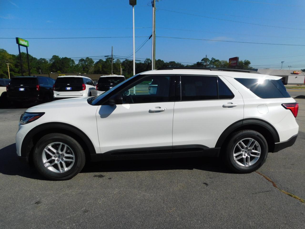 Ford Explorer Active RWD 2026
