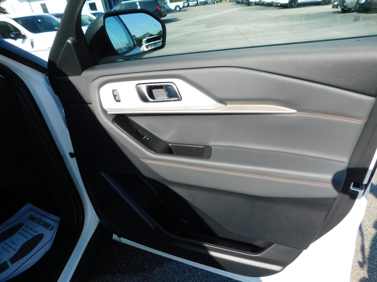 Ford Explorer Active RWD 2026