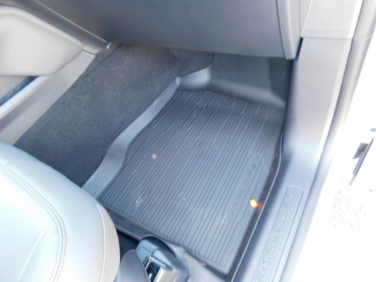 Ford Explorer Active RWD 2026