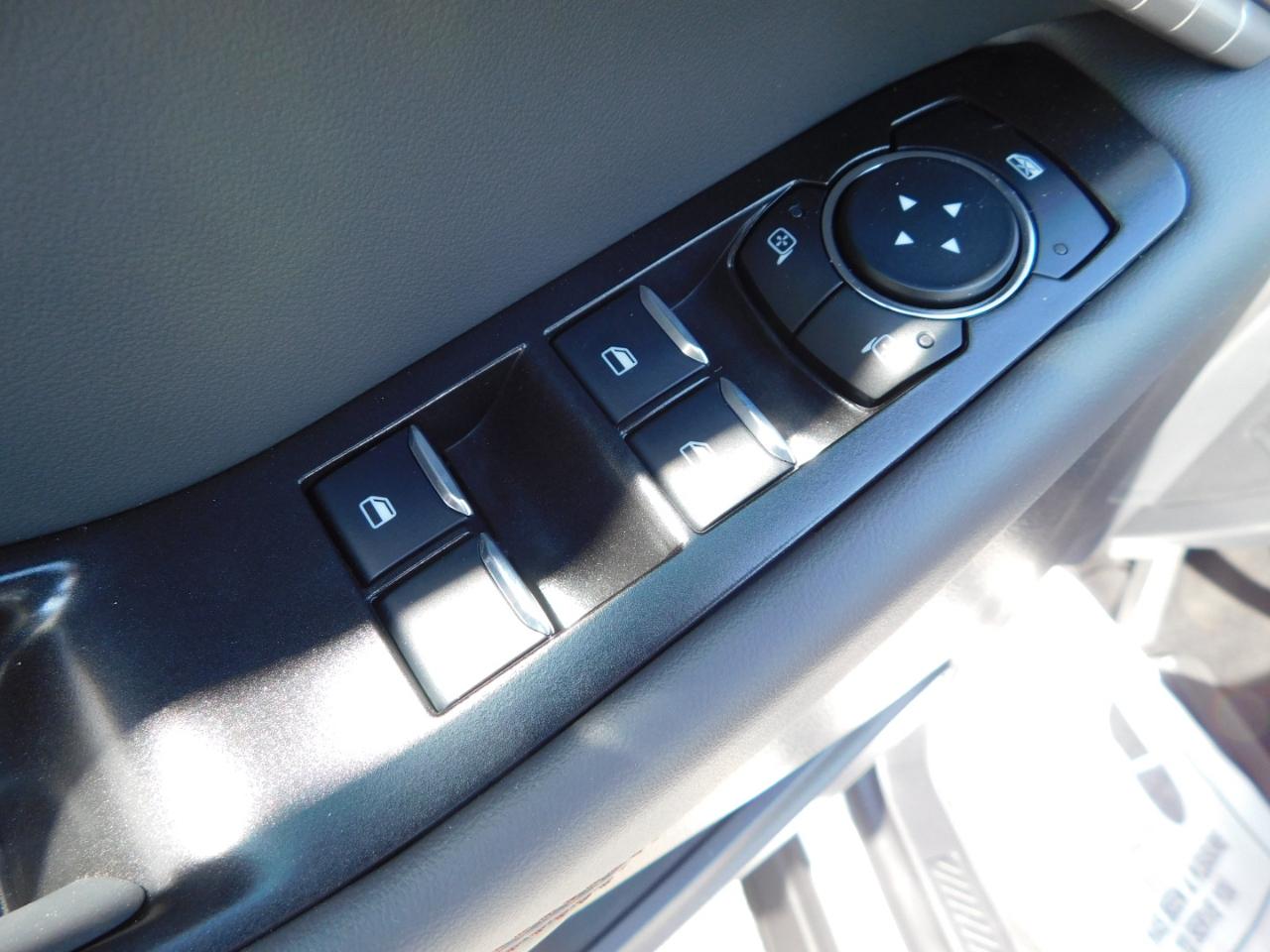 Ford Explorer Active RWD 2026