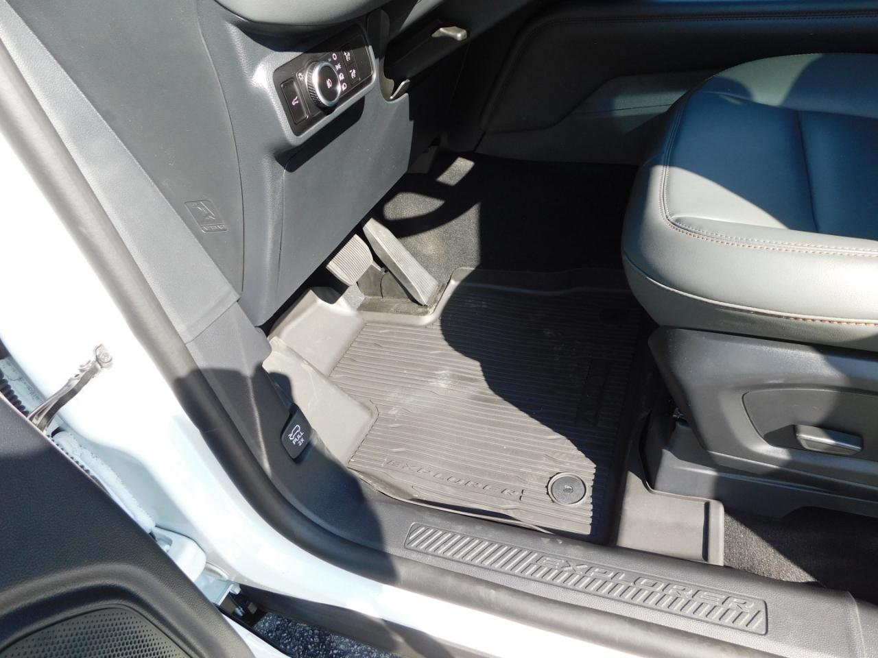 Ford Explorer Active RWD 2026