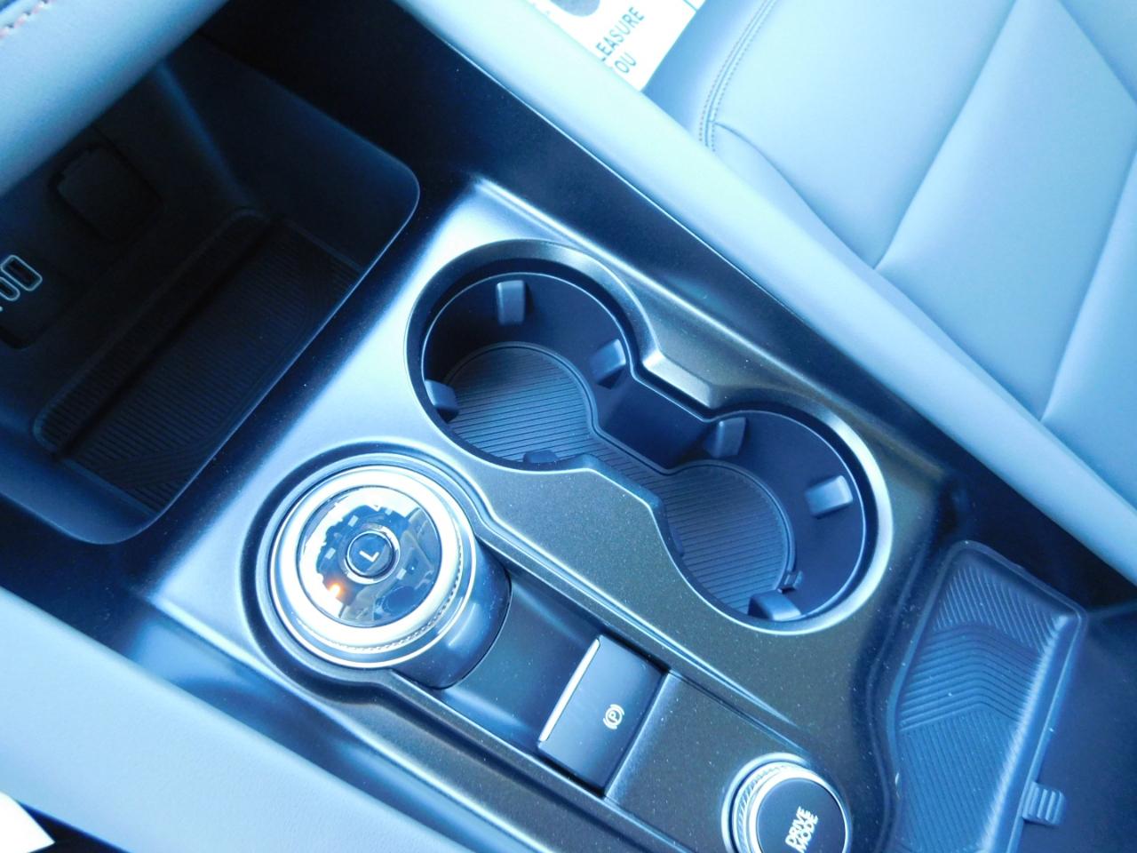 Ford Explorer Active RWD 2026