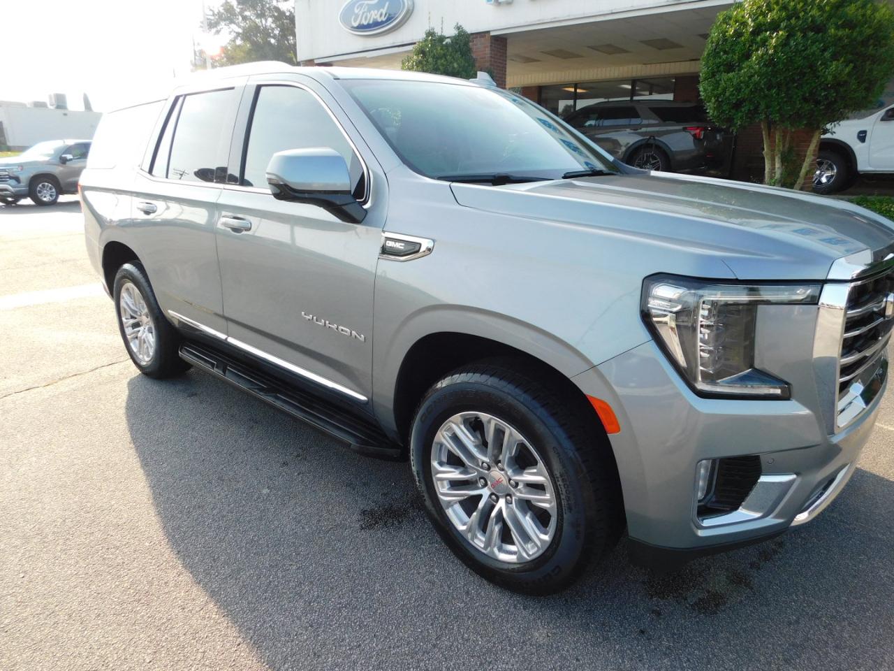 GMC Yukon 2WD 4dr SLT 2023
