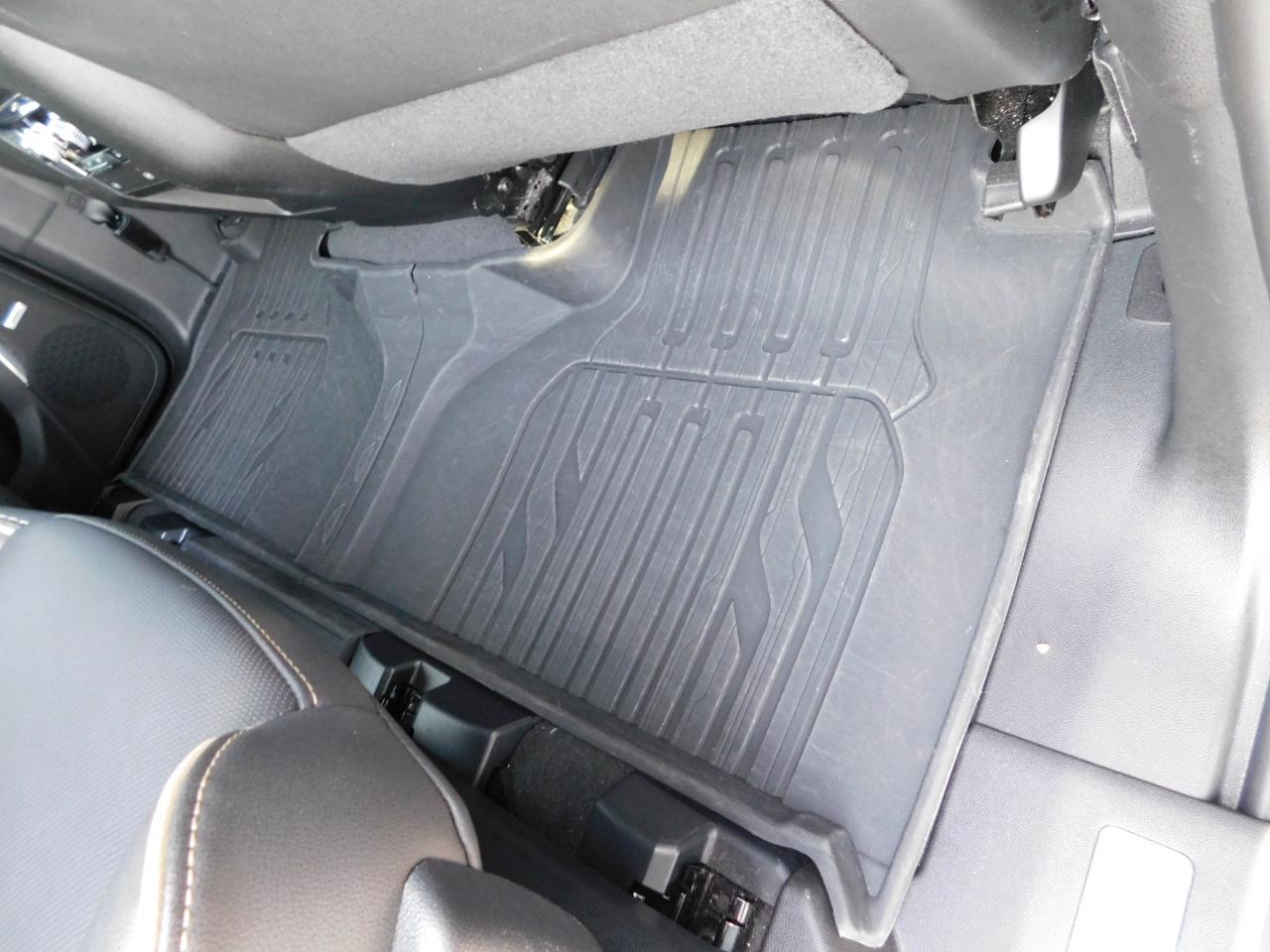 GMC Yukon 2WD 4dr SLT 2023